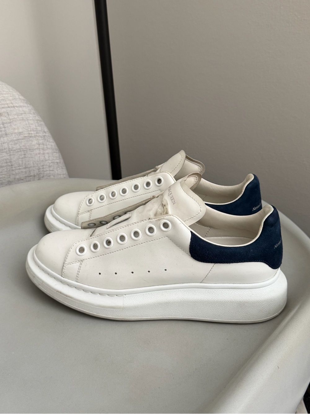Alexander McQueen White Leather Sneakers with Navy Heel without laces